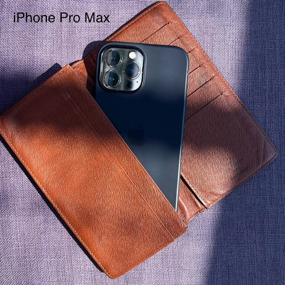 Louis Vuitton Monogram Porte Bifold Long
Wallet custom paint watercolor - Picture 13 of 13